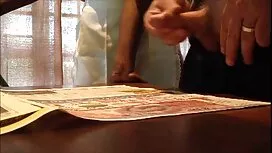 Dengan bulu mata yan ...