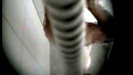 Seorang gadis awek m ...