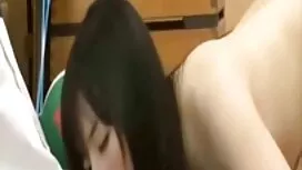 Basah seorang gadis. ...