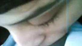 Seorang pria muncul  ...