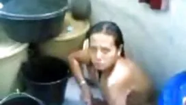 Wanita tangan member ...