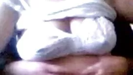 Dia memasukkan dia g ...