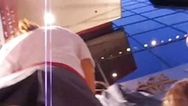 Yang dua jolok melay ...