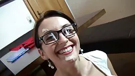 Kurus, gadis biasa d ...