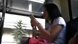 Anak laki-laki di ka ...